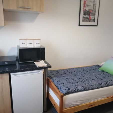 Pokoje - Studio Gliwice I Przy Onkologii Zimmer foto